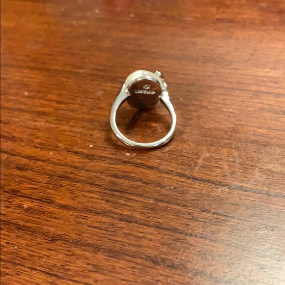 🤍 Oval Ring Size 6 🤍 - Picture 4 of 12